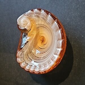 Murano-like Scalloped Ashtray